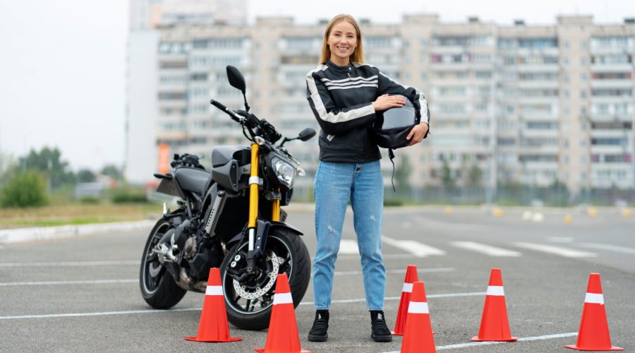 Réussir son permis moto : astuces pour bien se préparer aux cours